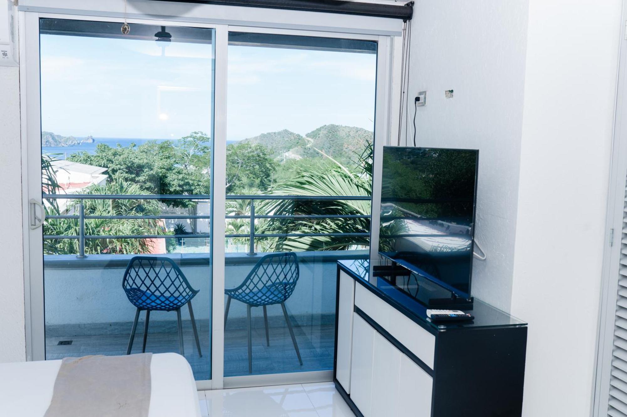 Hotel Kaamu ตากังกา ภายนอก รูปภาพ