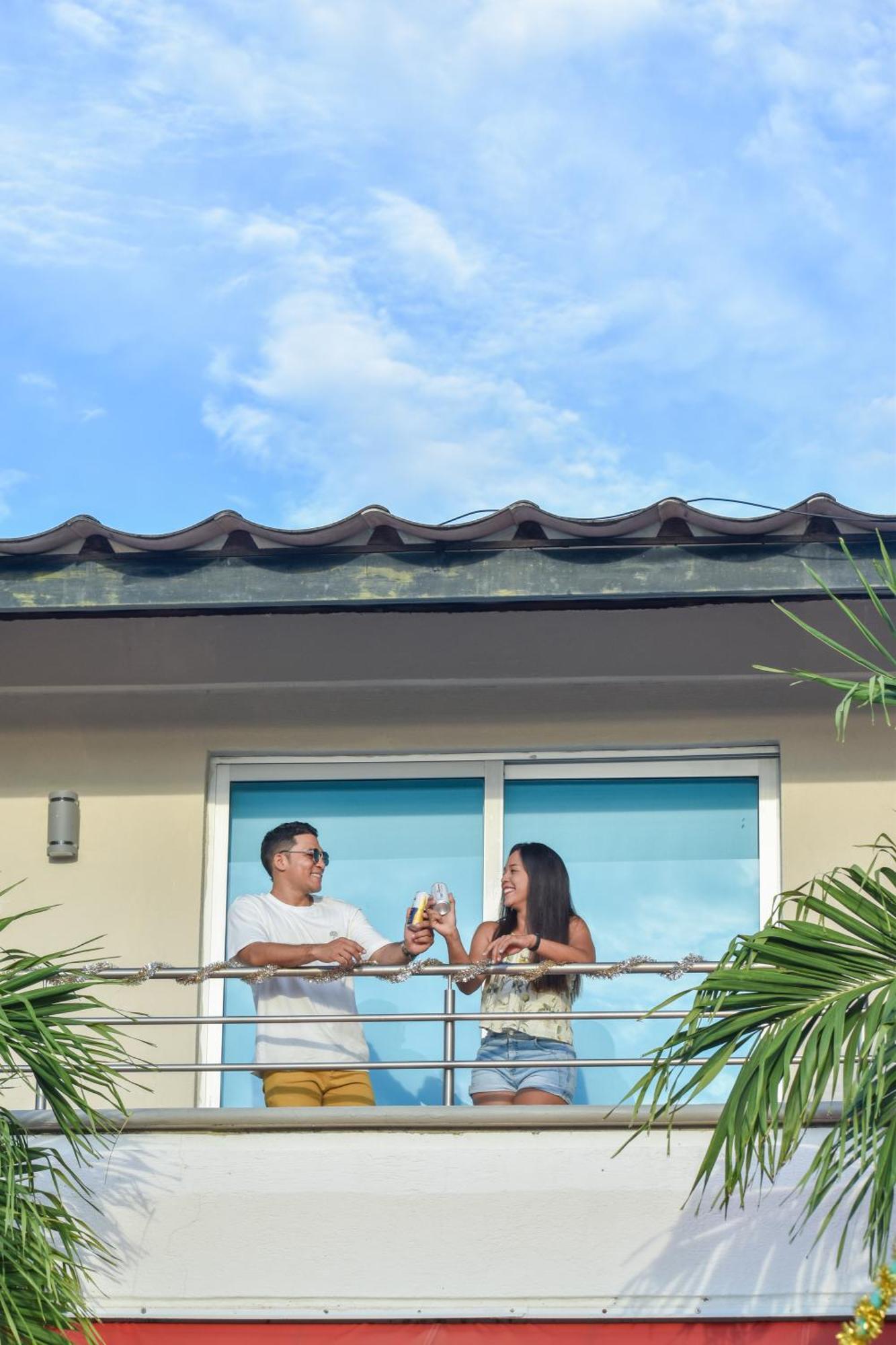 Hotel Kaamu ตากังกา ภายนอก รูปภาพ